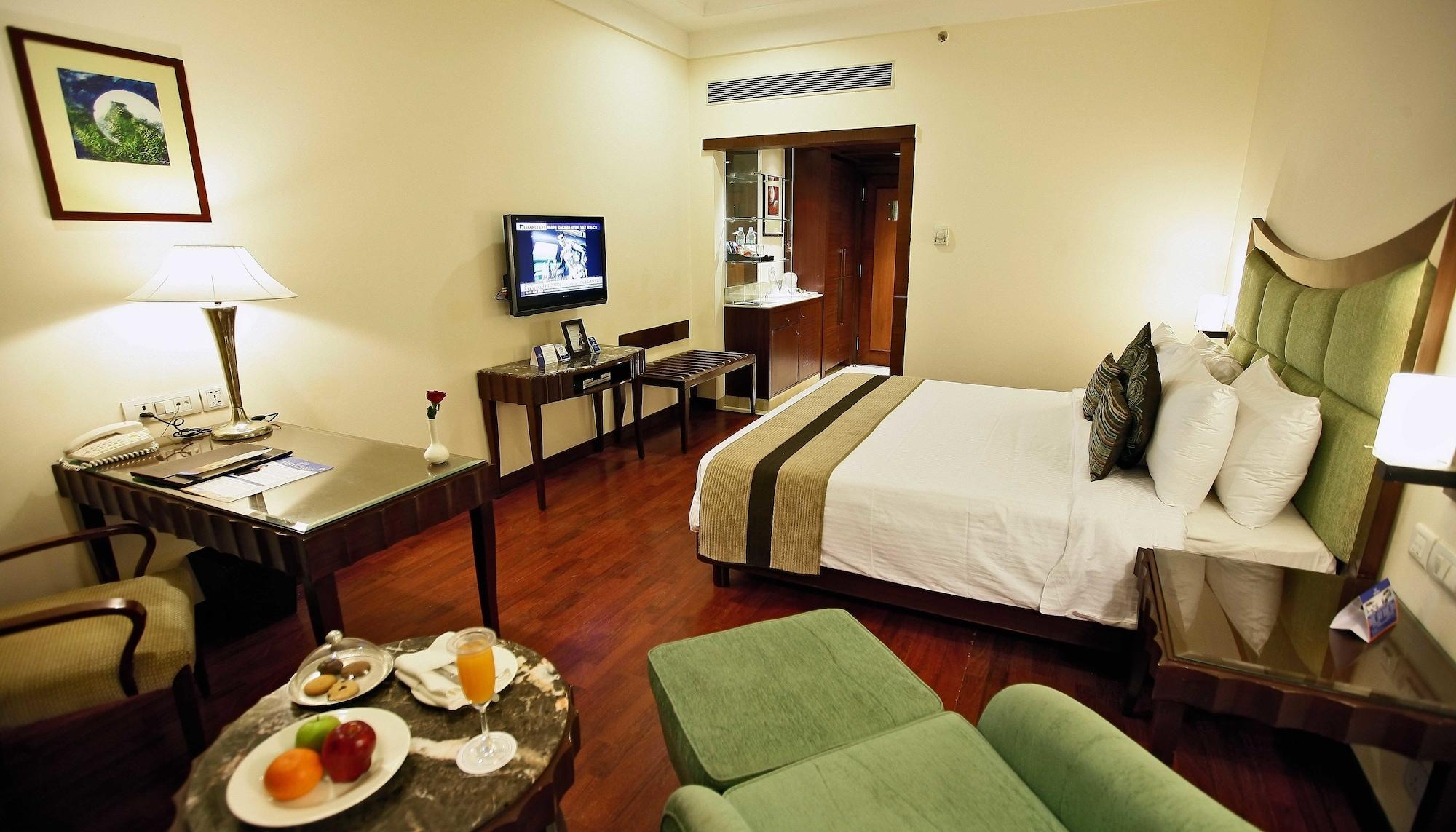 เดอะ มิวส์ ซาโรวาร์ พอร์ทิโก้ Hotel นิวเดลี ภายนอก รูปภาพ