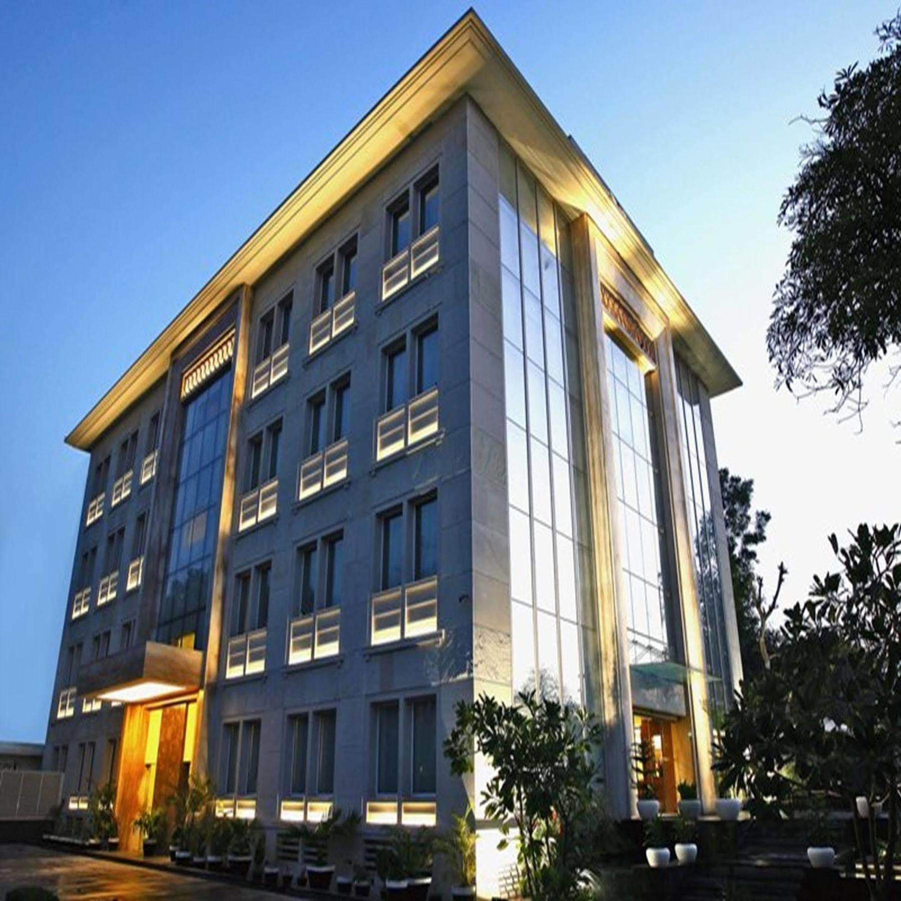 เดอะ มิวส์ ซาโรวาร์ พอร์ทิโก้ Hotel นิวเดลี ภายนอก รูปภาพ