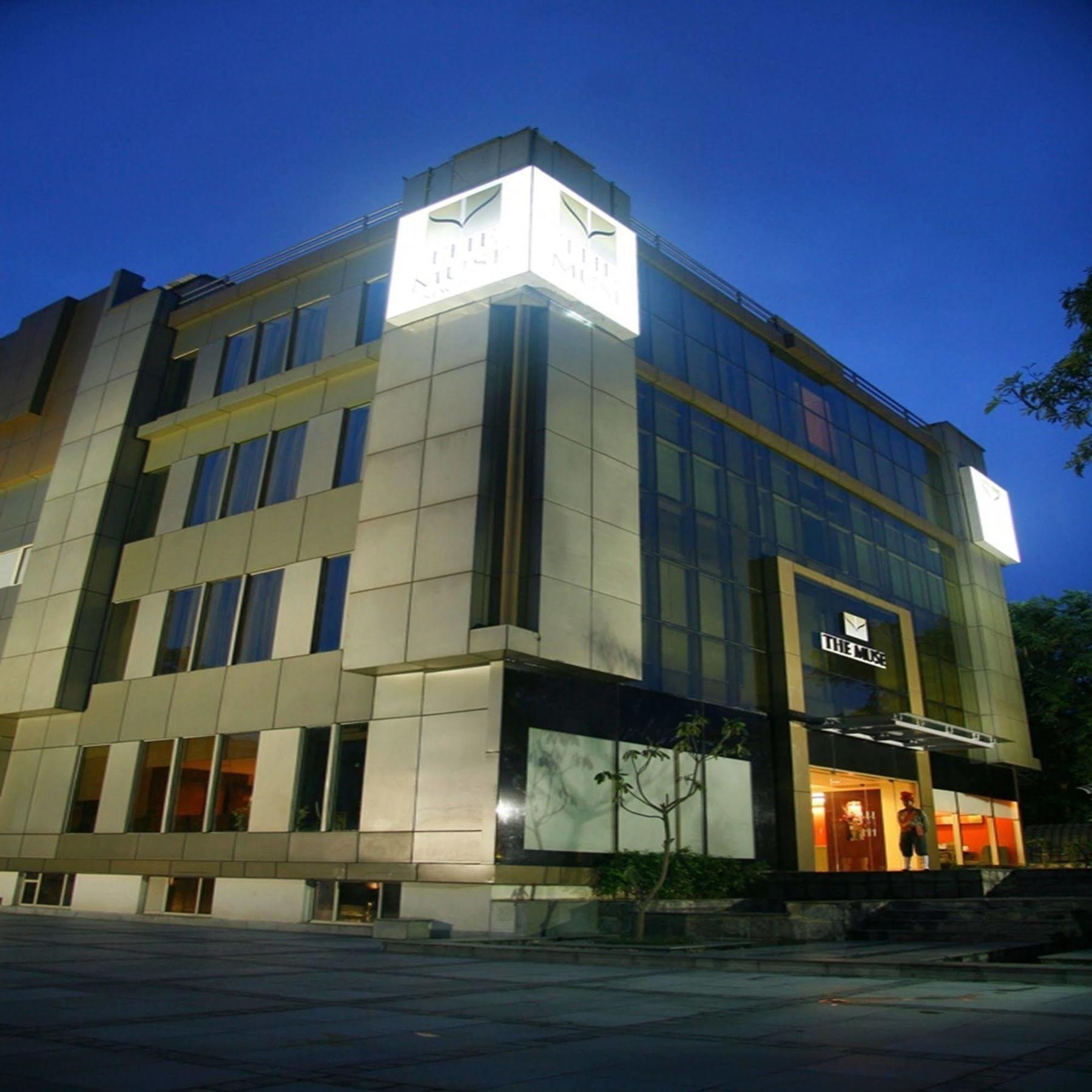 เดอะ มิวส์ ซาโรวาร์ พอร์ทิโก้ Hotel นิวเดลี ภายนอก รูปภาพ