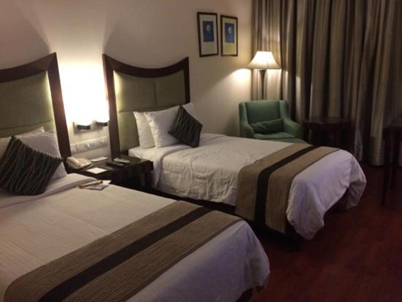 เดอะ มิวส์ ซาโรวาร์ พอร์ทิโก้ Hotel นิวเดลี ภายนอก รูปภาพ